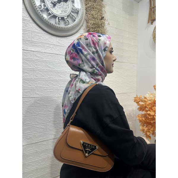 soft eşarp çiçek desen